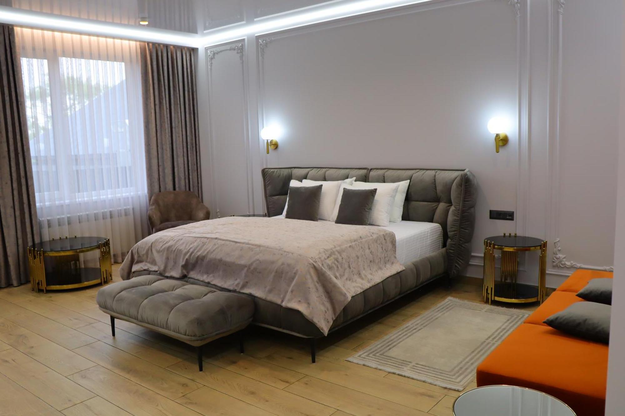 Sobkoff Hotel คเมลไนป์สกาเย ภายนอก รูปภาพ