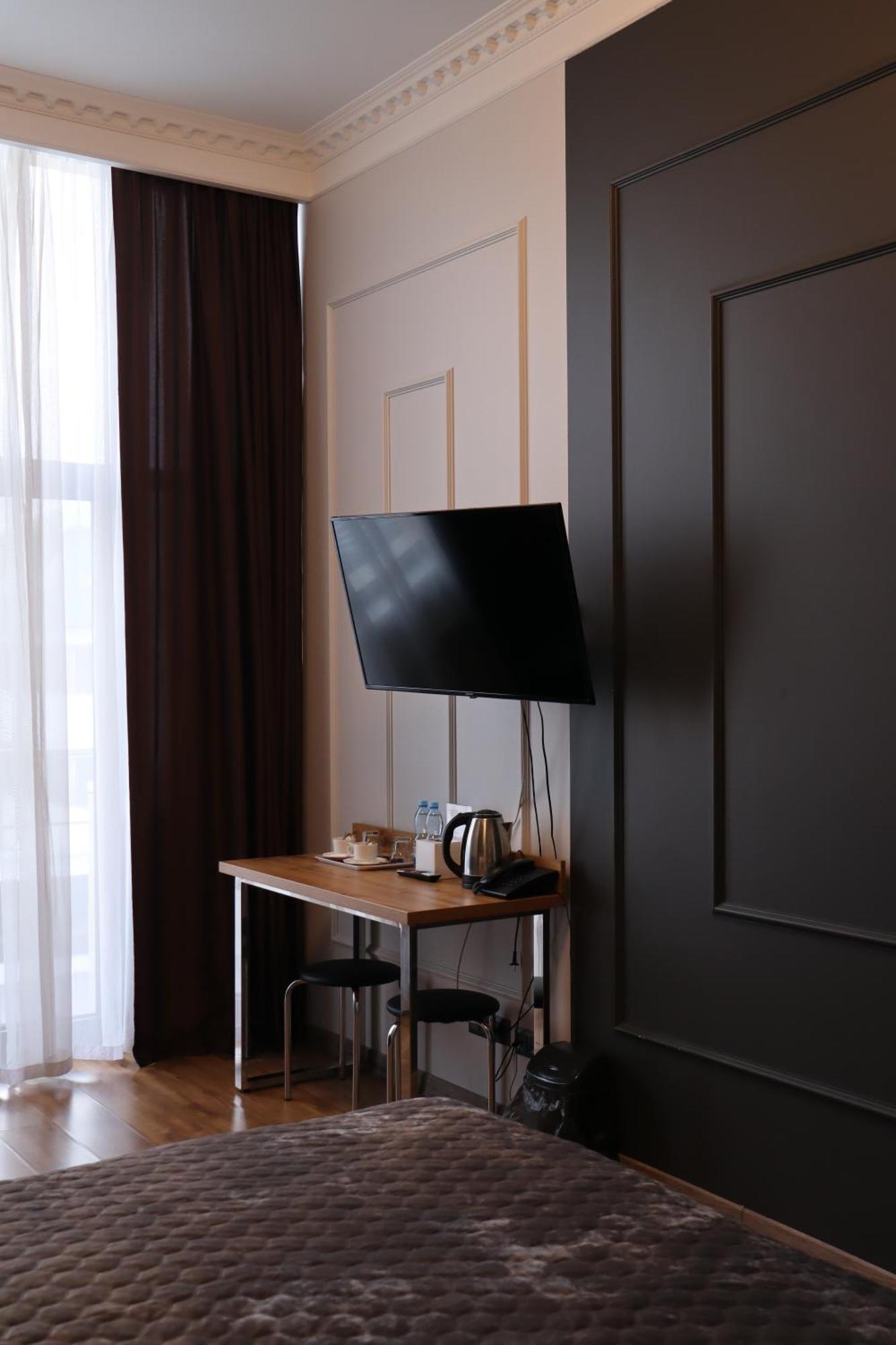 Sobkoff Hotel คเมลไนป์สกาเย ภายนอก รูปภาพ